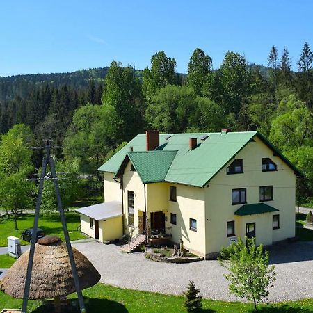 Agroturystyka Uduraja Kiczora Экстерьер фото